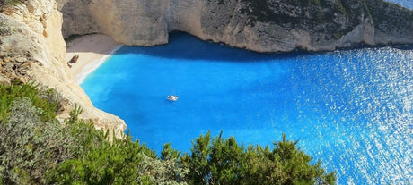 Eine Bucht aus der Vogelperspektive