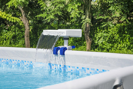 Cascade de piscine