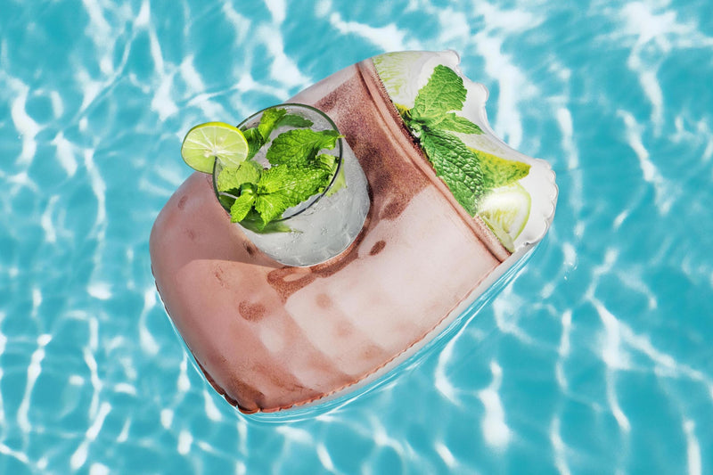 Schwimmende Pool Getränkehalter - Moscow Mule